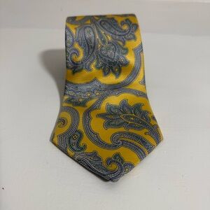 Tommy Hilfiger Vibrant Yellow and Blue Paisley Tie